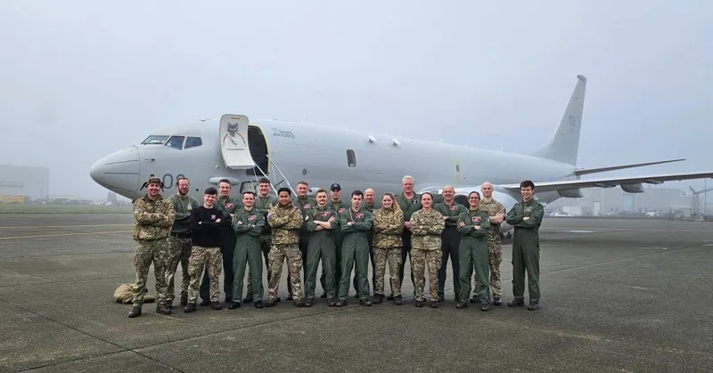 Brits visits CFB Comox for anti-sub warfare training