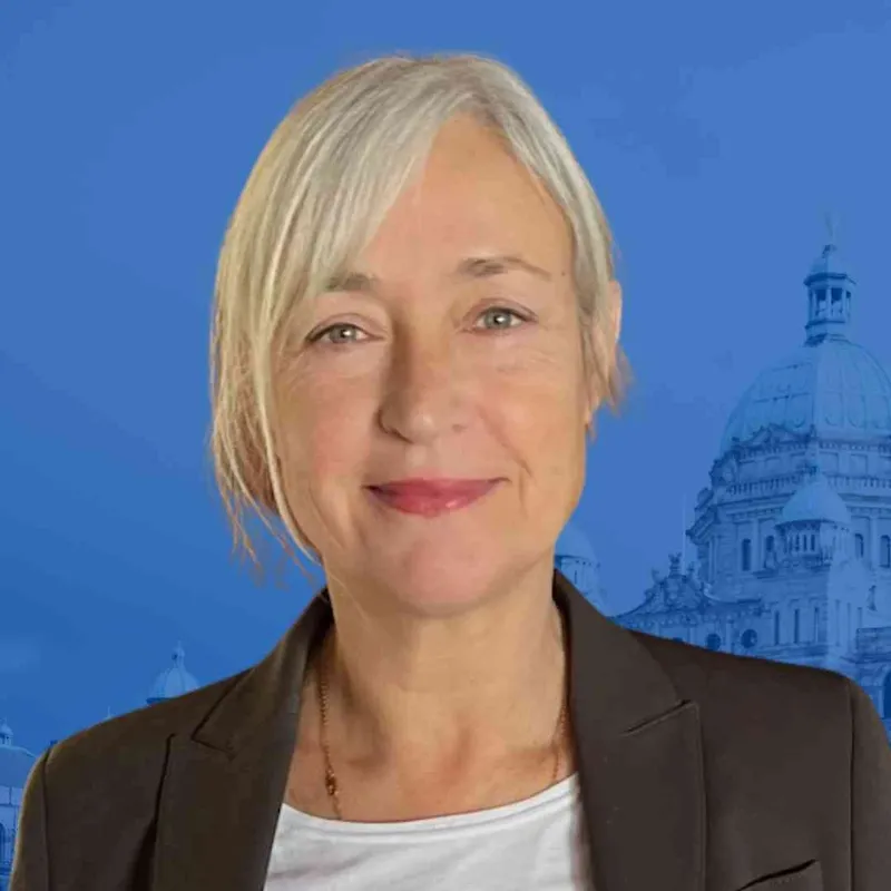 New regulations for doctors playing politics with patients, critic says