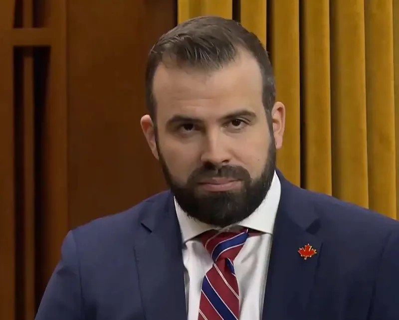 North Island MP holding town hall&nbsp;meetings