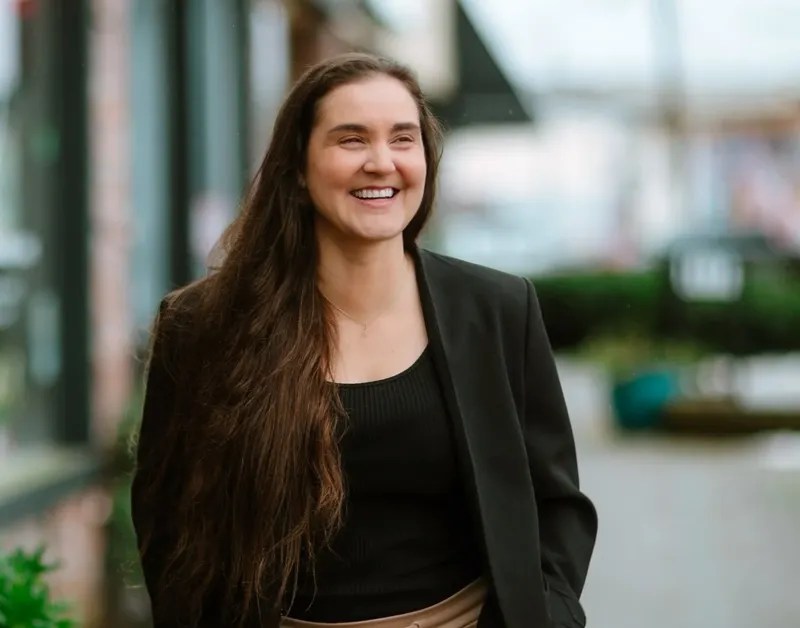 Protesters crash NDP leadership debate with signs,&nbsp;slogans