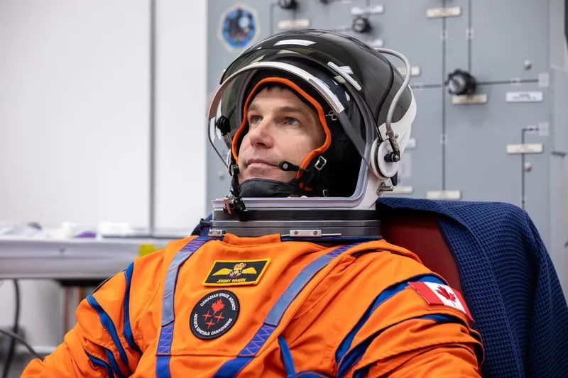 Canadian astronaut among first humans to return to moon in 54&nbsp;years